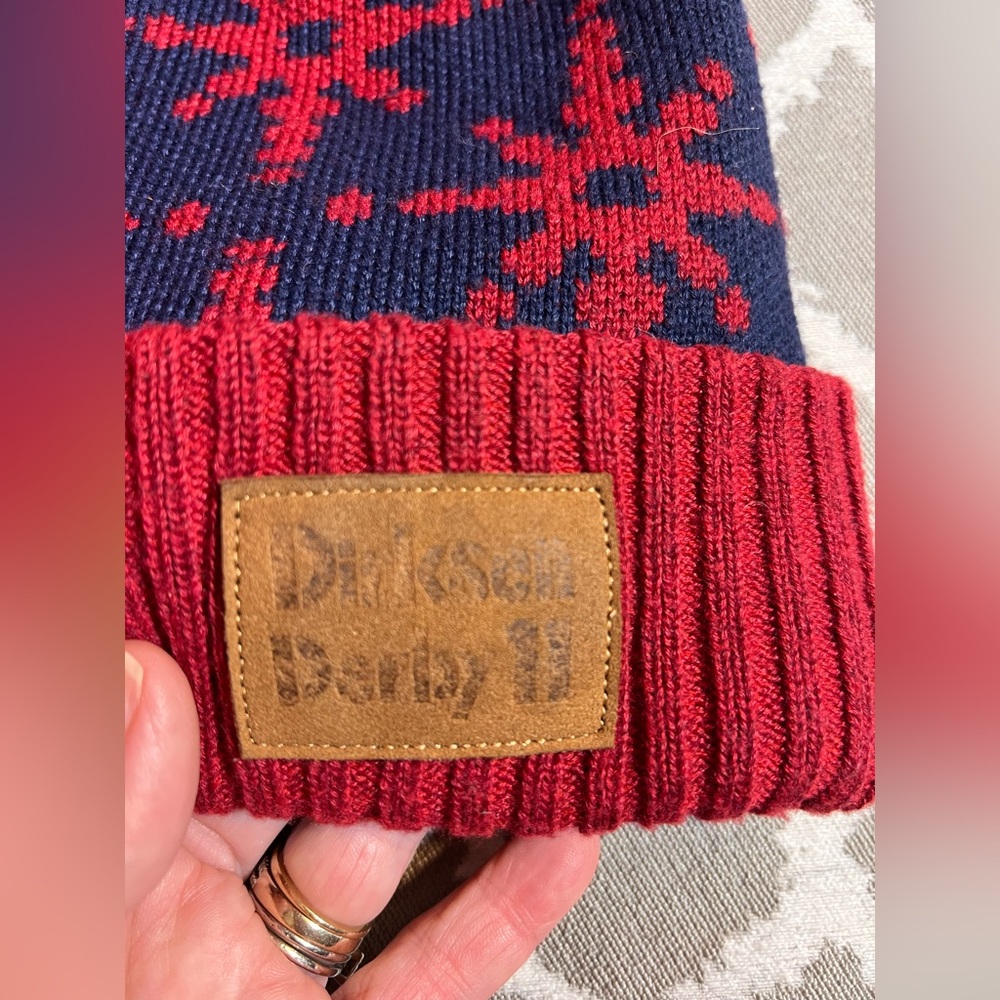 Patagonia Beanie Powder Flake Navy  Red Snowflake One Size Unisex activewear ski - Picture 3 of 4